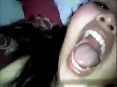 Indian Desi Manipuri College Girl swallows spunk after hj