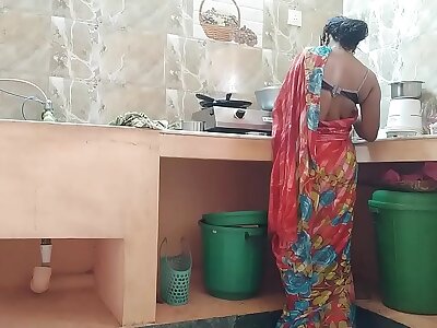 Desi indian Cheating maid Fucked By mansion owner In Kitchen