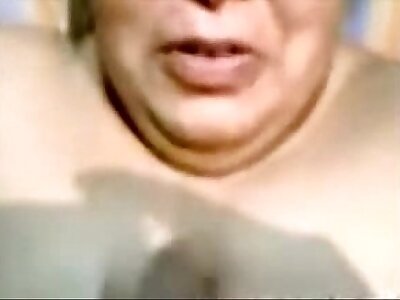 indian aunty blowjob and cumshot on complexion